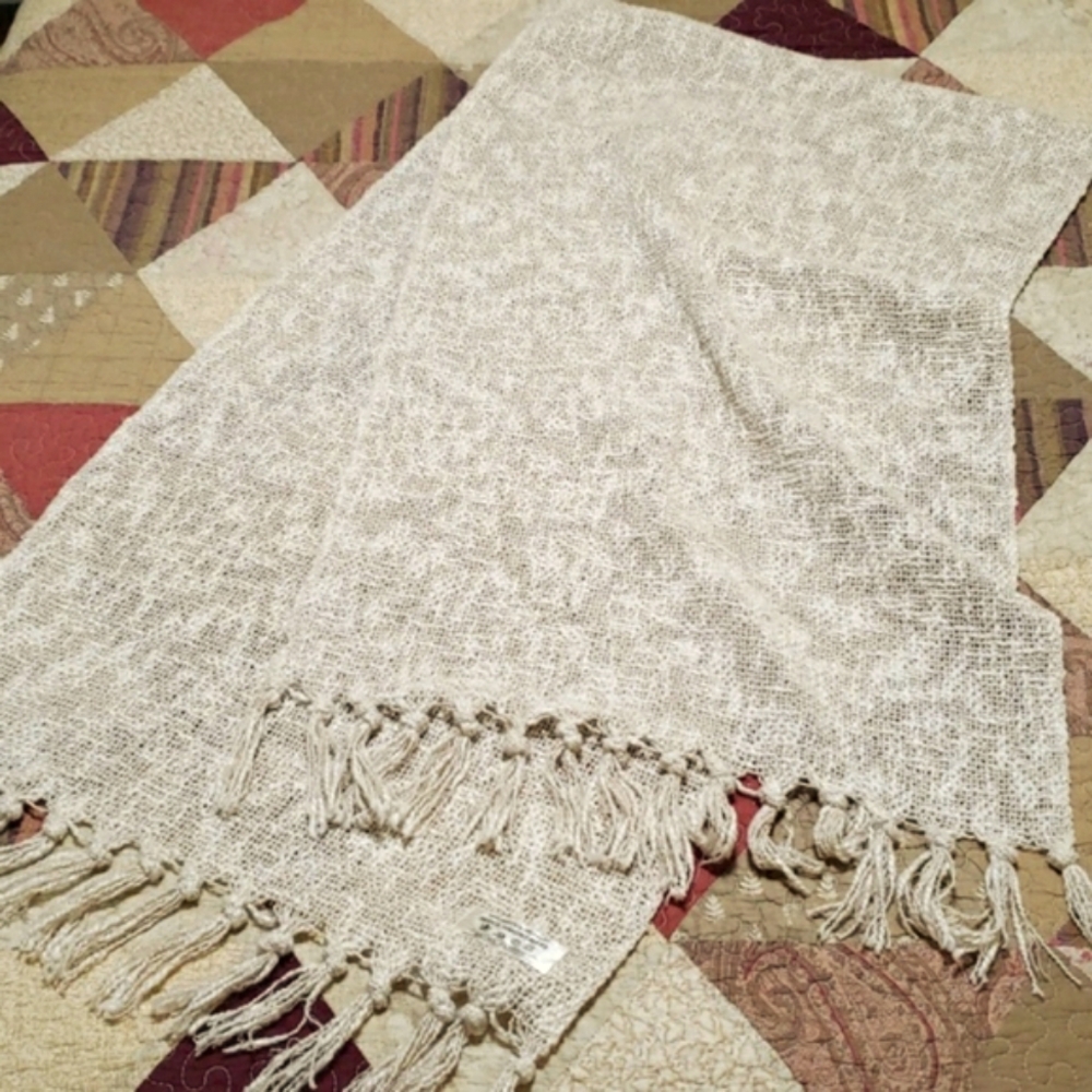 Avoca Handweavers scarf